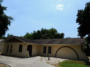 2004 Redfern Rd, Venice, FL 34293