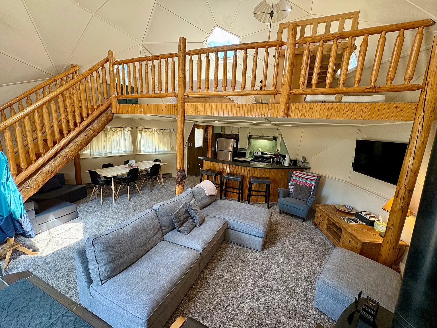 1 bed, 1000 sqft, $2,000 — Photo 2