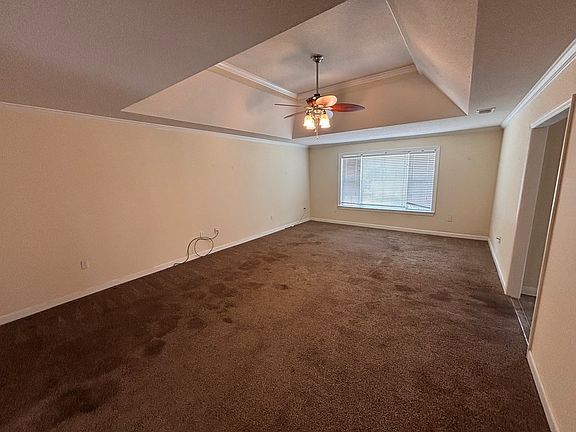 5th image of 4341 Sandy Springs Dr