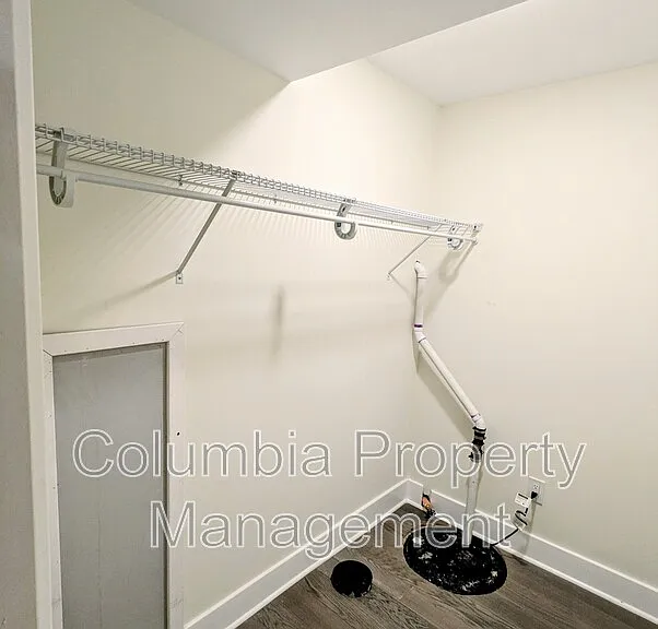 3552 Warder St NW — Photo 14