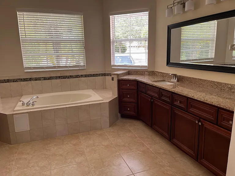 3817 Golden Feather Way — Photo 15