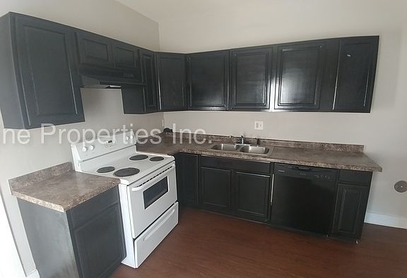 3rd image of 328 N Temple Ave #0