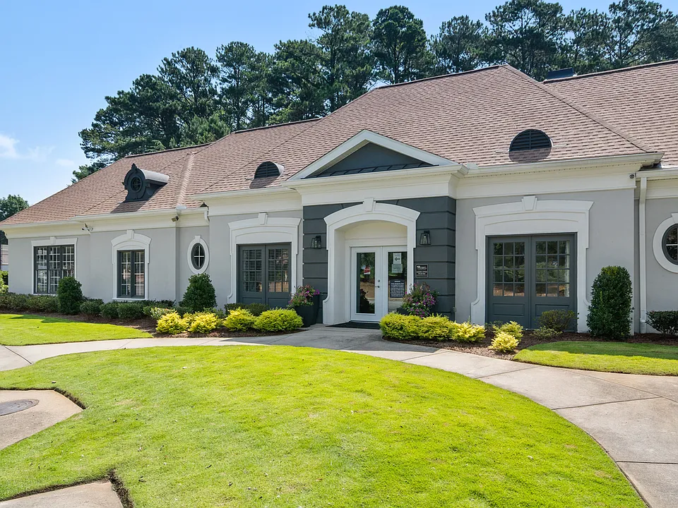 Durant at Sugarloaf Apartment Homes