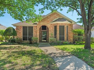 4220 Osborn Rd, Dallas, TX 75227