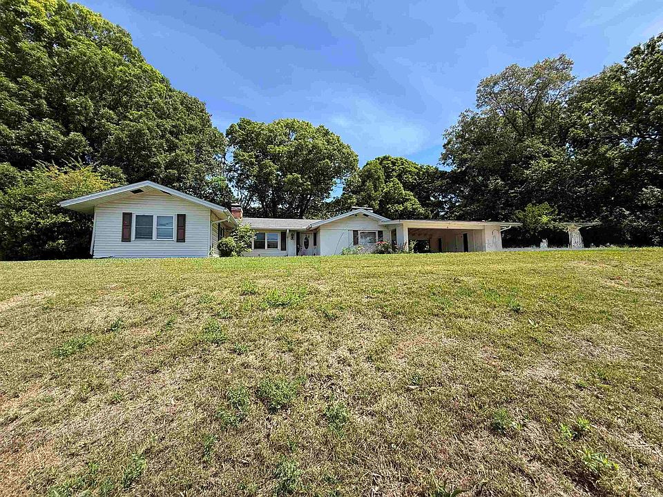 1st image of 300 Neill Rd