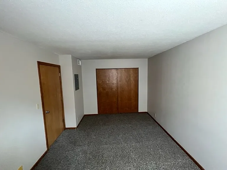 City Pointe LLC — Photo 12