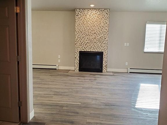 Artistic and cozy gas fireplace