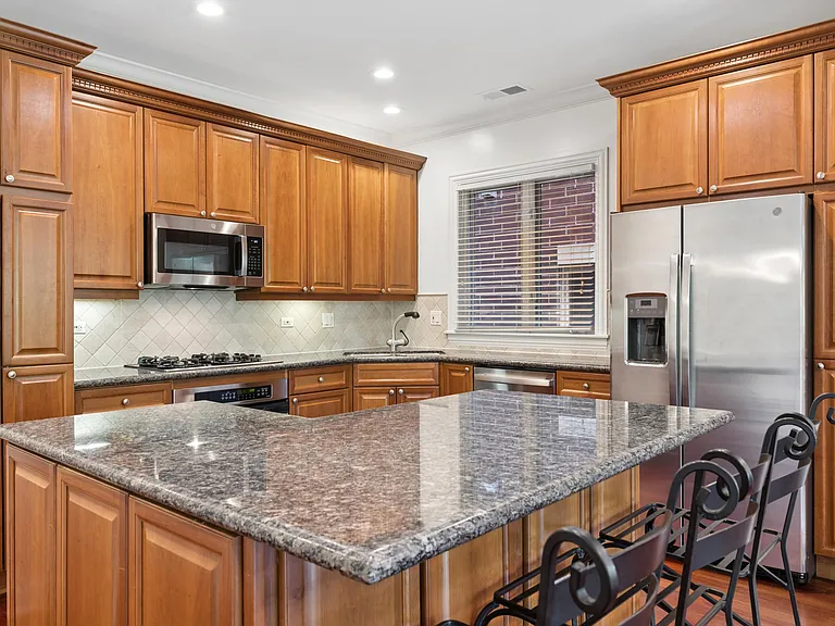 1951 N Halsted St #2 — Photo 7
