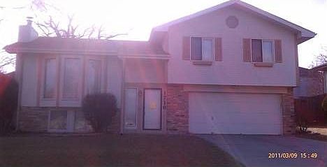 1st image of 1716 N 145th St