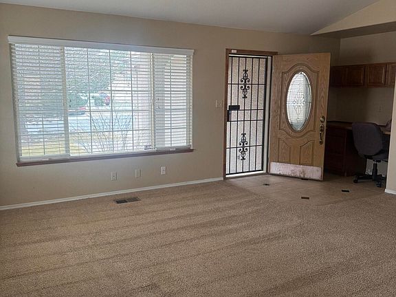 4th image of 6761 N Drexel Dr