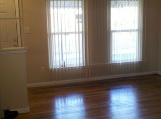 1410 Wellesley St, Inkster, MI 48141