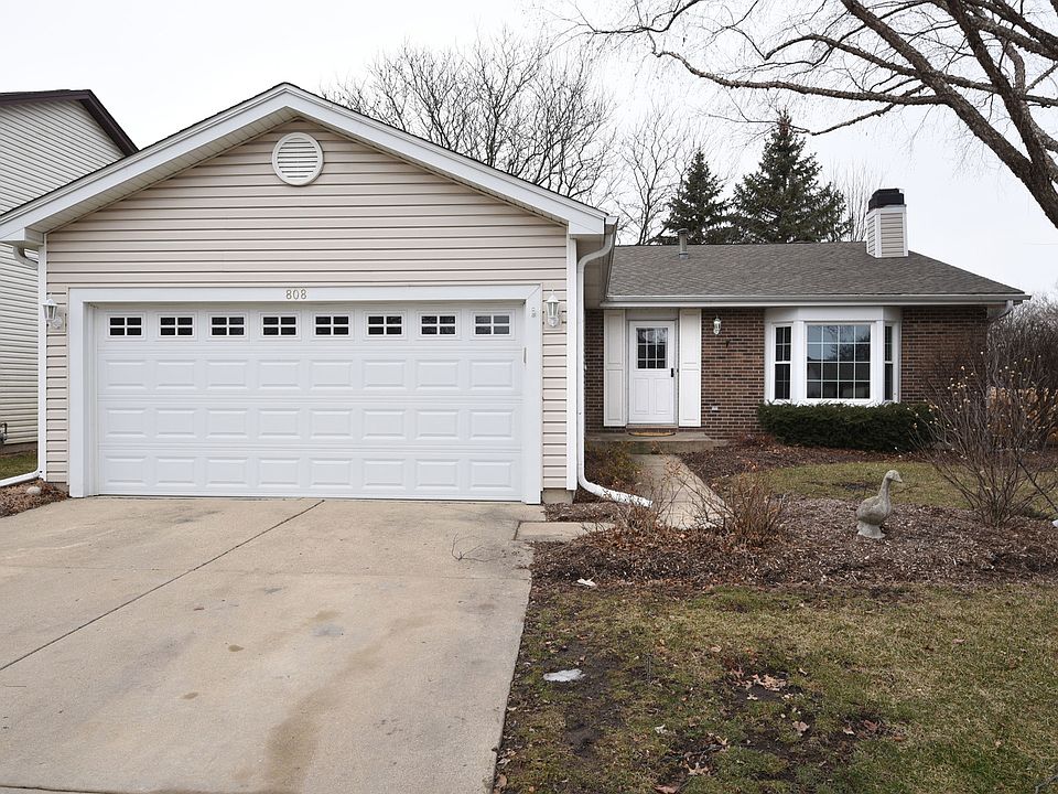 1st image of 808 Galleon Ln