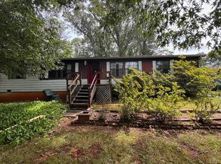 137 Ridgeview Ln, Madison Heights, VA 24572