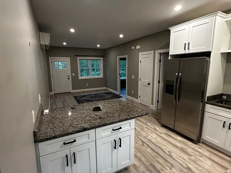 5 Emerald Dr #3B — Photo 8