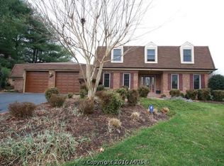 1610 Charnita Ct, Vienna, VA 22182