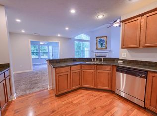 3919 Rue De Brittany, Columbus, OH 43221