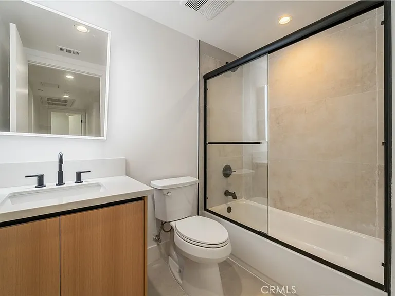 7510 Sepulveda Blvd #101 — Photo 15