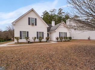 2764 Live Oak Trl, College Park, GA