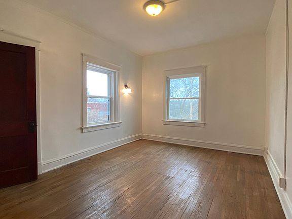 5th image of 3727 Wyoming St #2N