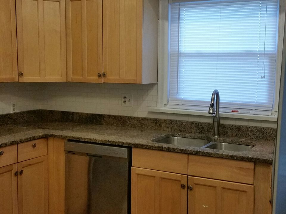 Beautiful freshly renovated kitchen