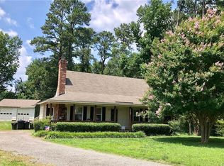 9157 Twin Oaks Rd, Mechanicsville, VA 23116
