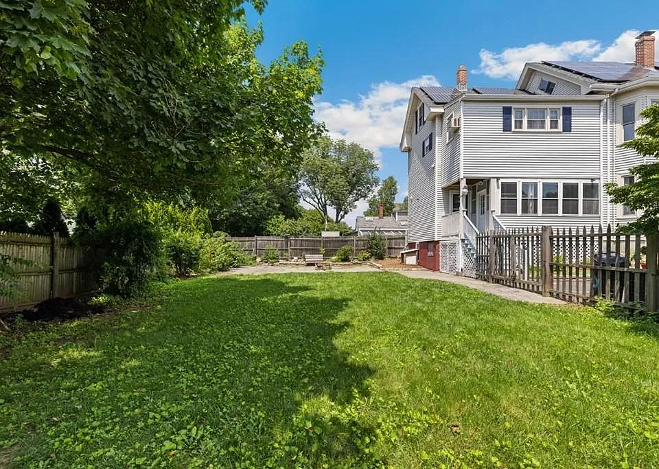 40-42 Bancroft Ave