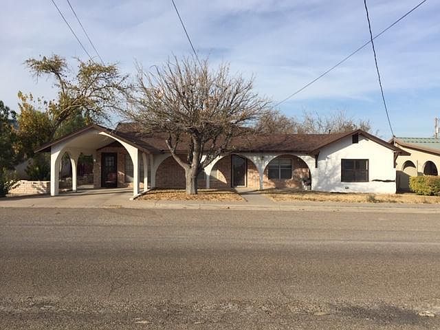 1st image of 107 E El Paso St