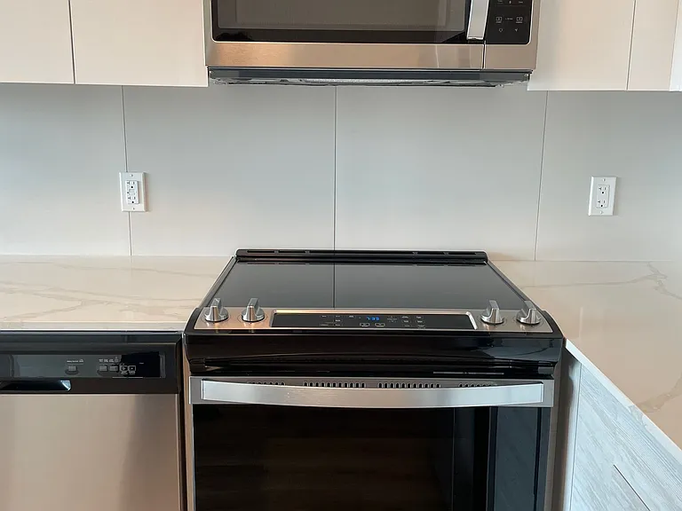 60 Frederick St #302 — Photo 5