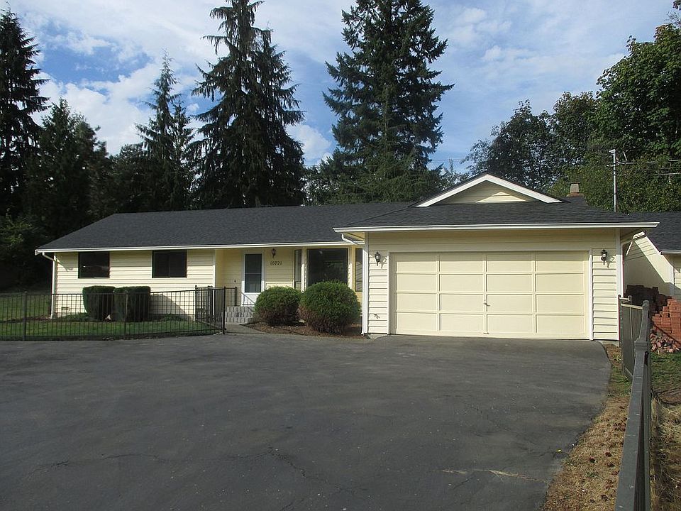 2nd image of 10721 210th St SE