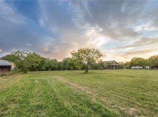 1608 Neck Rd, Palmer, TX 75152