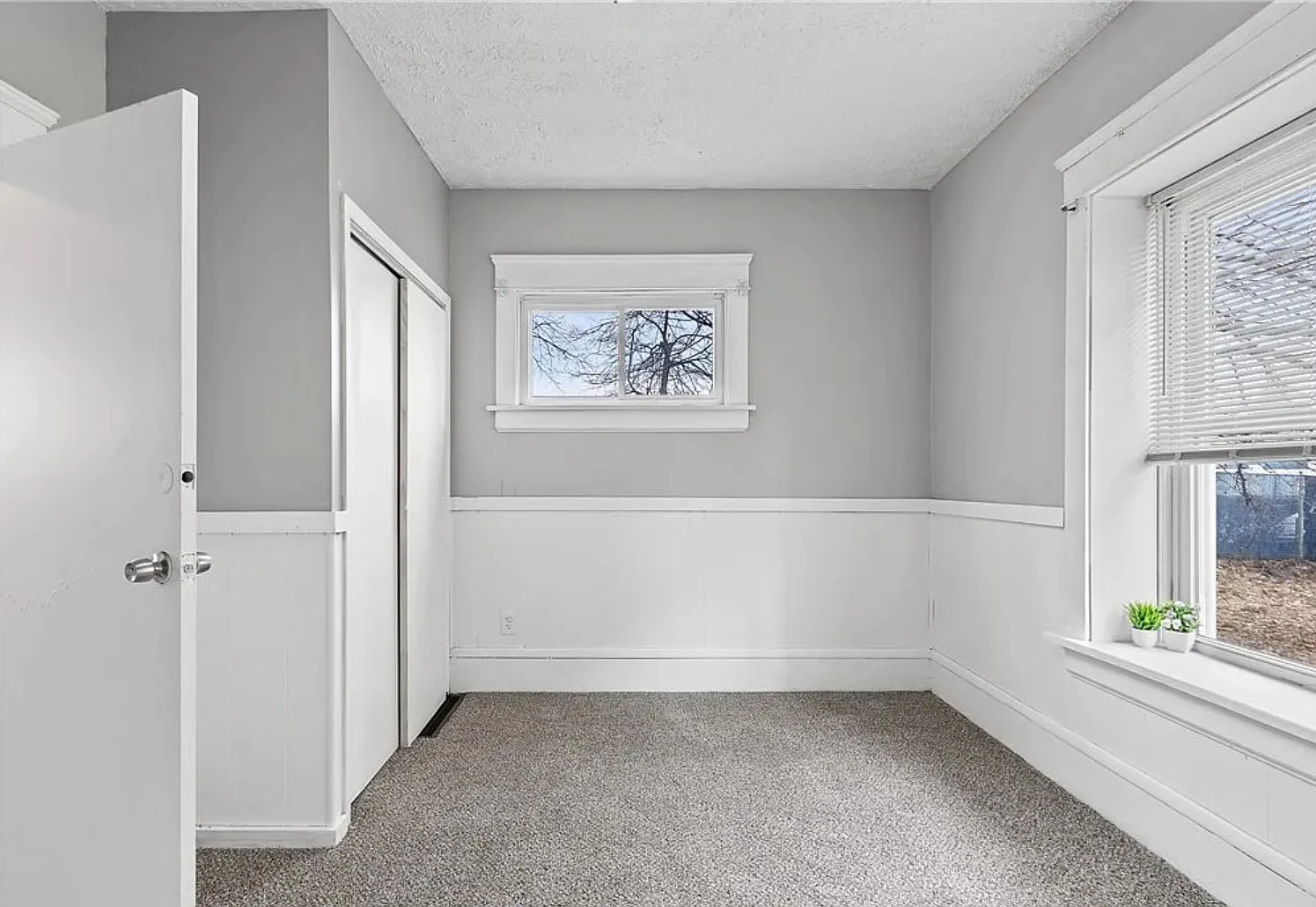 5 bed, 1413 sqft, $1,600 — Photo 2