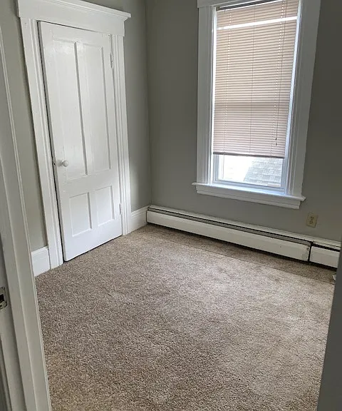 393 Manchester St — Photo 2