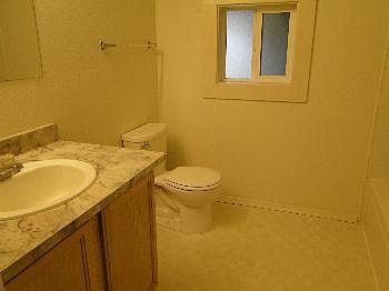 4th image of 119 Corrin Ave NW