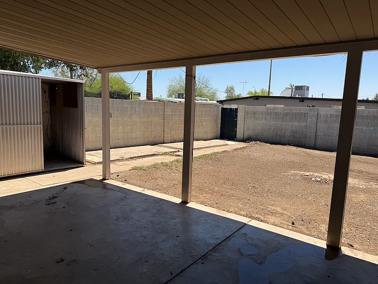 3735 W Golden Ln — Photo 10