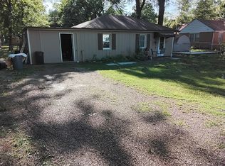 1705 Cherry St, Winfield, KS 67156