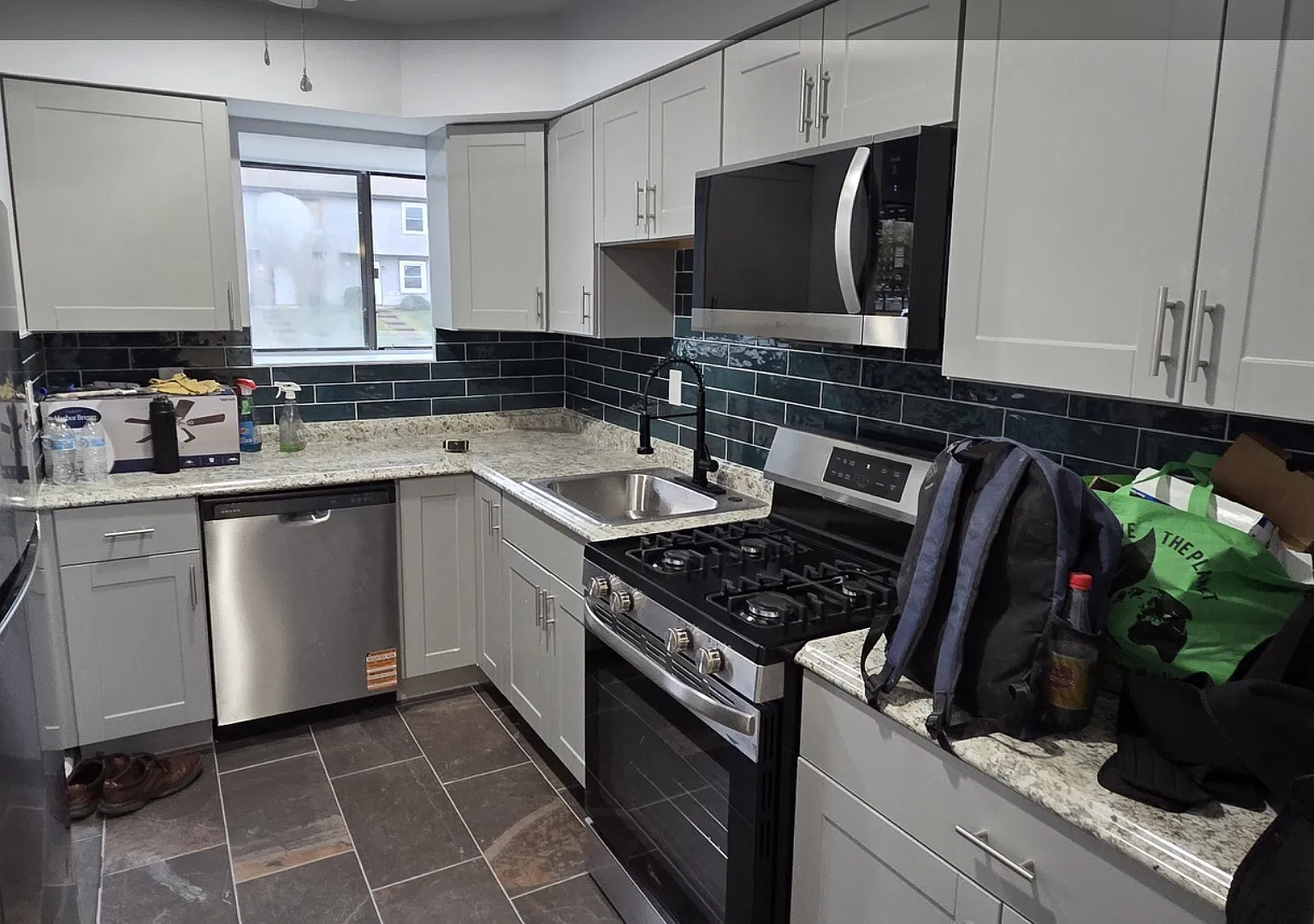 2 bed, 1066 sqft, $2,500 — Photo 1
