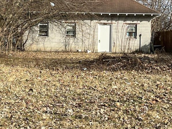 2006 Central Ave, Anderson, IN 46016