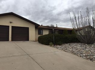 635 Montego Dr SE, Rio Rancho, NM 87124