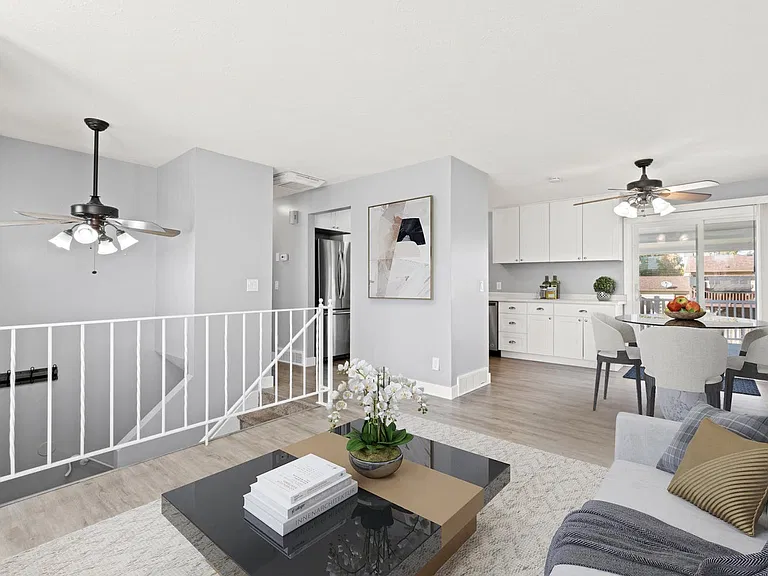 4878 W Parr Dr — Photo 1