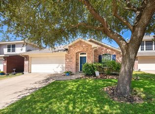 413 Tallowtree Dr, Fate, TX 75087