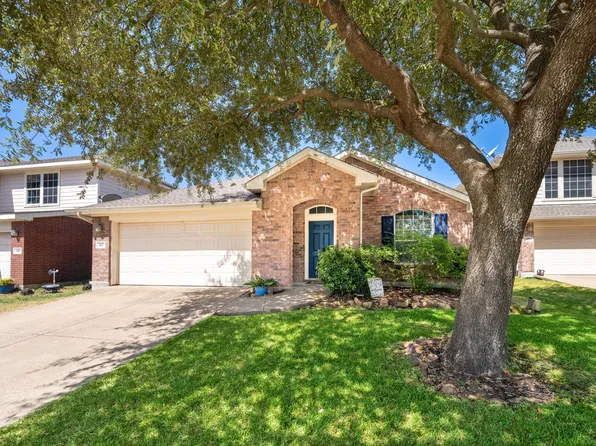 413 Tallowtree Dr, Fate, TX 75087