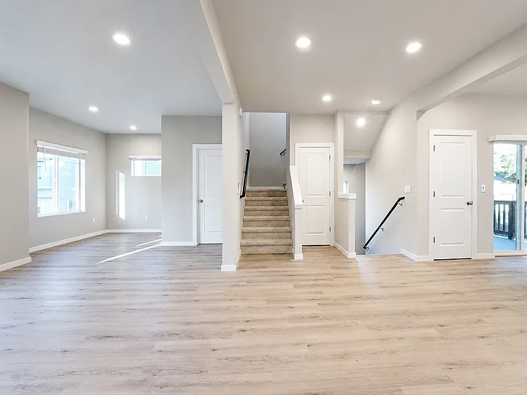 1028 138th Pl SW — Photo 7
