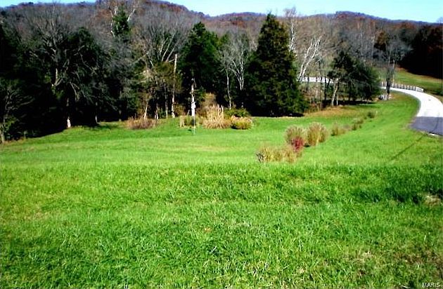 1st image of 5095 Squire Ln