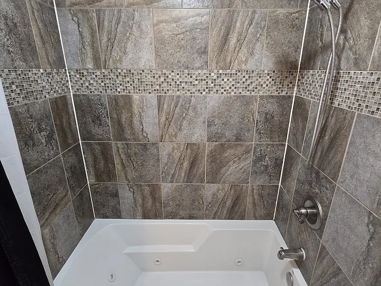 304 Jasmine Cir — Photo 25