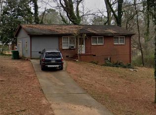 3211 Walnut St, Scottdale, GA 30079