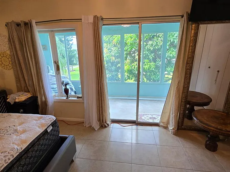 12 Prescott #12 — Photo 11