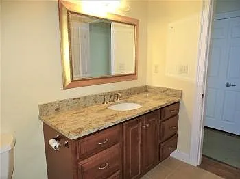 68 Center St #16 — Photo 11