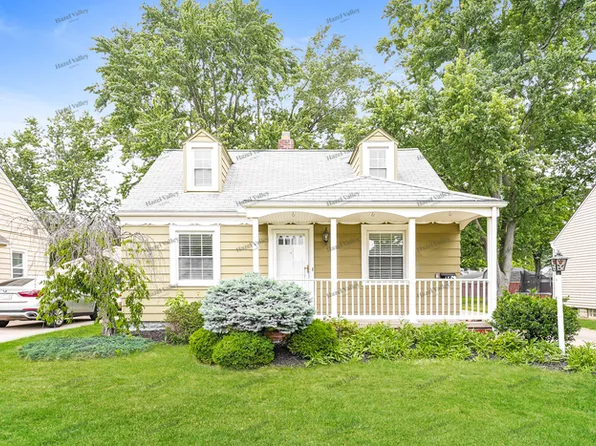 128 Lafayette St, Elyria, OH 44035
