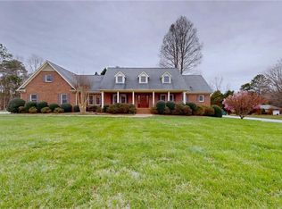 8915 Cedar Spring Dr, Colfax, NC 27235