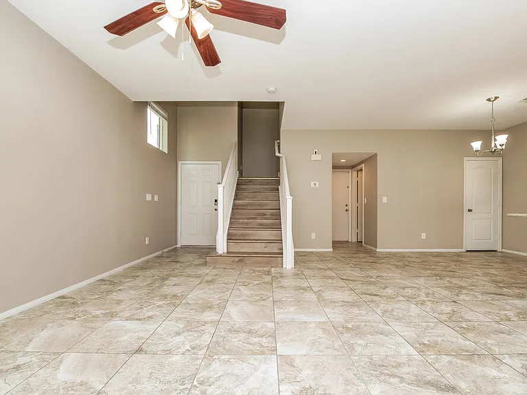 7369 Puddle Duck St — Photo 5